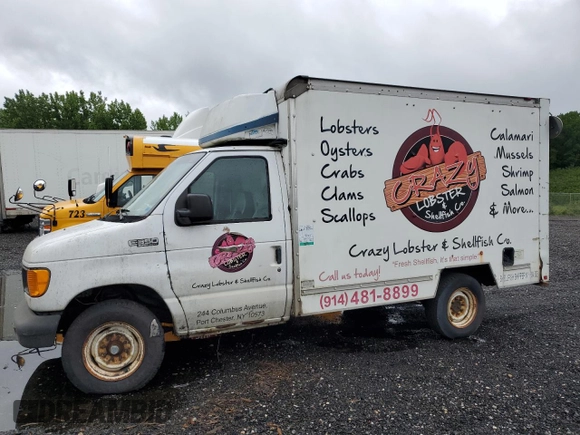 2005 Ford Econoline Cargo z VIN 1FDNE35L05HA95742, wystawiony jako Copart lot #56768625 z przebiegiem 130 000 mil mil oraz Czysty tytuł • Clean title. Historia ofert i sprzedaży dostępna na DreamBid. Obrazek 1.