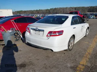 2011 Toyota Camry LE with VIN 4T1BK3EK4BU620615, listed as a IAAI auction lot 41626064 with 220,848 mi miles. Bid and sale history available at carsss.com. Image 4.