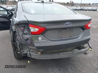 2016 Ford Fusion S with VIN 1FA6P0G77G5123225, listed as a IAAI auction lot 41805809 with 32,763 mi miles and . Bid and sale history available at DreamBid. Image 6.