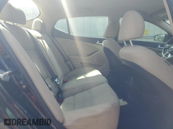 2015 Kia Optima with VIN KNAGM4AD5F5081582, listed as a Copart auction lot 52935995 with 139,180 mi miles and Clean title. Bid and sale history available at DreamBid. Image 10.