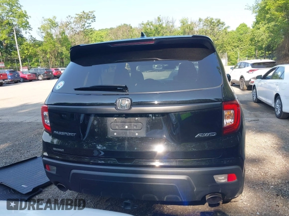 2021 Honda Passport EX-L с VIN 5FNYF8H57MB022083, выставлен на аукционе IAAI как лот 42399294 с пробегом 61 014 миль миль и . История ставок и продаж доступна на DreamBid. Изображение 17.