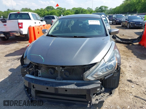 2017 Nissan Altima SV with VIN 1N4AL3AP5HC158441, listed as a IAAI auction lot 42147176 with 132,461 mi miles and . Bid and sale history available at DreamBid. Image 6.
