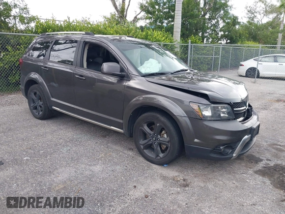 2020 Dodge Journey Crossroad with VIN 3C4PDCGB0LT270042, listed as a IAAI auction lot 40521806 with 102,934 mi miles and . Bid and sale history available at carsss.com. Image 1.