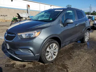 2017 Buick Encore Preferred z VIN KL4CJASB5HB238998, wystawiony jako Copart lot #65335895 z przebiegiem 120 573 mil mil oraz Szkoda całkowita • Salvage title. Historia ofert i sprzedaży dostępna na DreamBid. Obrazek 1.