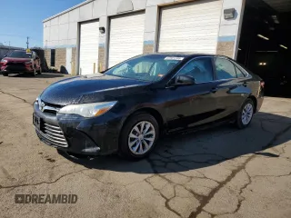 2017 Toyota Camry XLE z VIN 4T1BF1FK6HU640784, wystawiony jako Copart lot #47561705 z przebiegiem 202 261 mil mil oraz Szkoda całkowita • Salvage title. Historia ofert i sprzedaży dostępna na DreamBid. Obrazek 1.