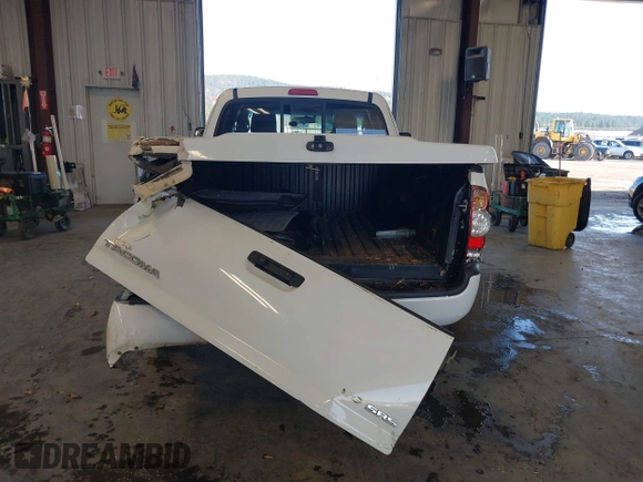 2008 Toyota Tacoma with VIN 5TEUU42NX8Z508056, listed as a IAAI auction lot 41964728 with 92,118 mi miles and . Bid and sale history available at carsss.com. Image 17.