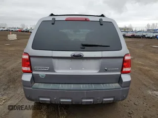 2008 Ford Escape Hybrid с VIN 1FMCU59H78KE17649, выставлен на аукционе Copart как лот 51323005 с пробегом 177 923 миль миль и Чистый • Clean title. История ставок и продаж доступна на DreamBid. Изображение 6.