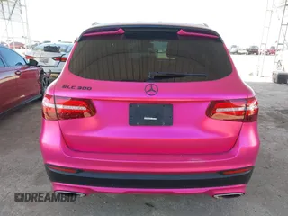 2018 Mercedes-Benz GLC 300 with VIN WDC0G4JB9JV048422, listed as a IAAI auction lot 41772883 with 143,331 mi miles and . Bid and sale history available at DreamBid. Image 16.