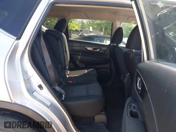 2017 Nissan Rogue SV z VIN KNMAT2MTXHP537375, wystawiony jako IAAI lot #42212804 z przebiegiem 206 335 mil mil oraz . Historia ofert i sprzedaży dostępna na DreamBid. Obrazek 8.