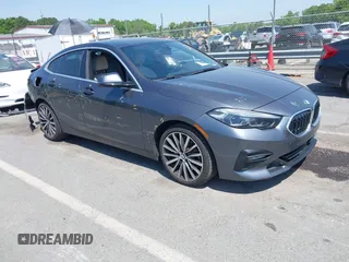 2020 BMW 2 Series 228i xDrive z VIN WBA73AK09L7F87108, wystawiony jako IAAI lot #42061198 z przebiegiem 43 232 mil mil oraz . Historia ofert i sprzedaży dostępna na DreamBid. Obrazek 1.
