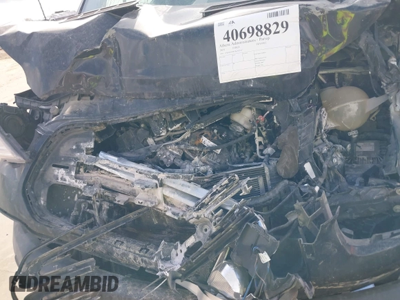 2018 Ford Transit Passenger XL z VIN 1FBAX2CM1JKA43167, wystawiony jako IAAI lot #41544413 z przebiegiem Nie podano mil oraz . Historia ofert i sprzedaży dostępna na DreamBid. Obrazek 10.