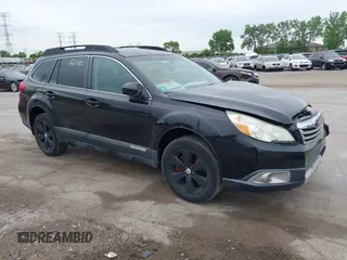 2011 Subaru Outback z VIN 4S4BRDAC2B2335309, wystawiony jako IAAI lot #42296670 z przebiegiem 166 019 mil mil oraz . Historia ofert i sprzedaży dostępna na DreamBid. Obrazek 1.
