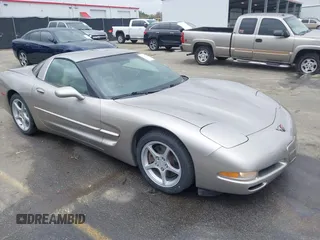 2000 Chevrolet Corvette with VIN 1G1YY22G2Y5108287, listed as a IAAI auction lot 41816759 with 125,078 mi miles. Bid and sale history available at carsss.com. Image 1.