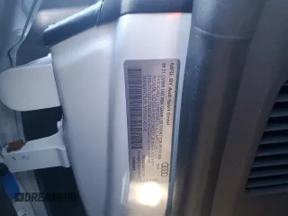 2021 Audi R8 Spyder performance z VIN WUA4BCFX5M7901463, wystawiony jako Copart lot #73882684 z przebiegiem Nie podano mil oraz Szkody całkowita. Historia ofert i sprzedaży dostępna na DreamBid. Obrazek 13.