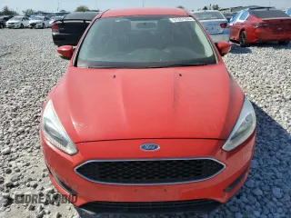 2015 Ford Focus SE with VIN 1FADP3F24FL335685, listed as a Copart auction lot 51337935 with 104,451 mi miles and Salvage Title. Bid and sale history available at DreamBid. Image 5.
