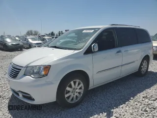 2016 Chrysler Town & Country Touring with VIN 2C4RC1BG9GR290625, listed as a Copart auction lot 43522655 with 136,743 mi miles and Salvage Title. Bid and sale history available at DreamBid. Image 1.