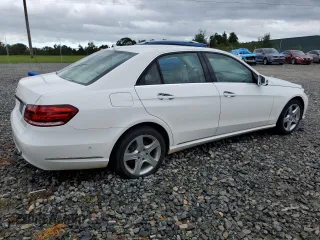 2014 Mercedes-Benz E 350 Sport with VIN WDDHF5KB0EA836685, listed as a Copart auction lot 56077955 with 137,283 mi miles and Clean Title. Bid and sale history available at DreamBid. Image 3.