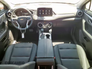 2024 Chevrolet Blazer LT with VIN 3GNKBDR44RS186042, listed as a Copart auction lot 60881675 with 28,457 mi miles and Clean title. Bid and sale history available at DreamBid. Image 8.
