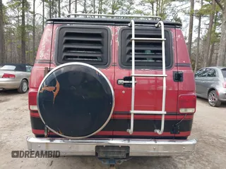 1985 Chevrolet Chevy Van z VIN 1GBEG25H1F7142616, wystawiony jako IAAI lot #41606567 z przebiegiem 19 168 mil mil oraz . Historia ofert i sprzedaży dostępna na DreamBid. Obrazek 16.