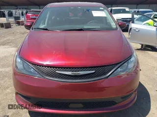 2023 Chrysler Voyager LX z VIN 2C4RC1CG5PR551876, wystawiony jako IAAI lot #42133170 z przebiegiem 39 697 mil mil oraz . Historia ofert i sprzedaży dostępna na DreamBid. Obrazek 12.