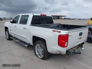 2018 Chevrolet Silverado 1500 High Country with VIN 3GCUKTEC0JG211759, listed as a IAAI auction lot 41687758 with 1 mi miles. Bid and sale history available at carsss.com. Image 3.