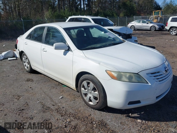 2009 Toyota Camry z VIN 4T1BE46K79U823620, wystawiony jako IAAI lot #41633601 z przebiegiem 203 940 mil mil oraz . Historia ofert i sprzedaży dostępna na DreamBid. Obrazek 1.