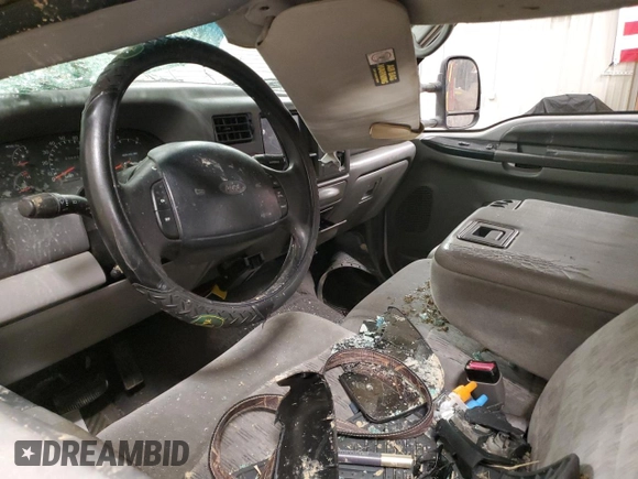 1999 Ford F-250 XL with VIN 1FTNX21F6XEB82414, listed as a Copart auction lot 54253205 with 298,065 mi miles and Clean title. Bid and sale history available at DreamBid. Image 8.