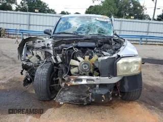 2005 Dodge Dakota SLT with VIN 1D7HE48K15S133160, listed as a Copart auction lot 70200384 with 233,215 mi miles and Salvage Title. Bid and sale history available at DreamBid. Image 5.