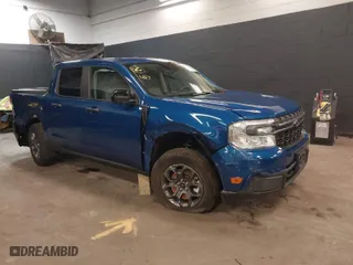 2024 Ford Maverick XLT with VIN 3FTTW8H32RRA35113, listed as a IAAI auction lot 41908776 with 13,354 mi miles. Bid and sale history available at carsss.com. Image 1.