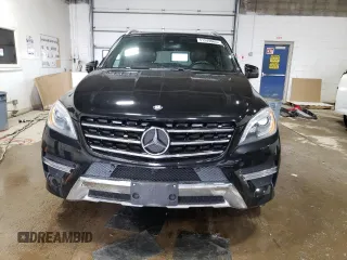 2014 Mercedes-Benz M 550 with VIN 4JGDA7DB6EA324621, listed as a Copart auction lot 51249965 with 147,656 mi miles and Clean title. Bid and sale history available at DreamBid. Image 5.