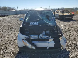 2012 Smart fortwo Pure z VIN WMEEJ3BA4CK541976, wystawiony jako Copart lot #88911095 z przebiegiem Nie podano mil oraz Nie do naprawy • Non repairable. Historia ofert i sprzedaży dostępna na DreamBid. Obrazek 5.