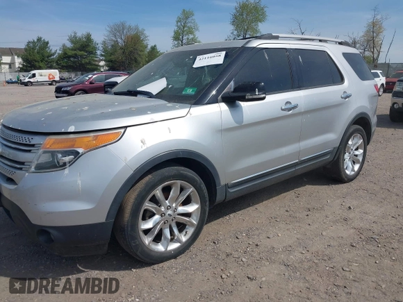 2012 Ford Explorer XLT with VIN 1FMHK8D83CGA14817, listed as a IAAI auction lot 42116058 with 241,022 mi miles and . Bid and sale history available at DreamBid. Image 2.
