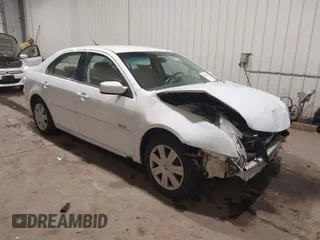 2007 Mercury Milan with VIN 3MEHM07Z37R649179, listed as a IAAI auction lot 40904291 with 92,282 mi miles. Bid and sale history available at carsss.com. Image 1.