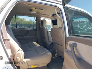 2003 Toyota Sequoia SR5 with VIN 5TDBT44A03S169642, listed as a IAAI auction lot 42094215 with 144,498 mi miles and . Bid and sale history available at DreamBid. Image 8.