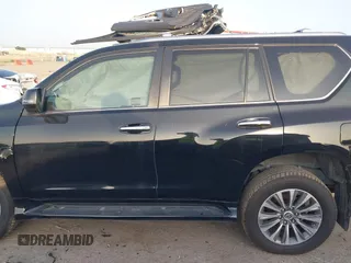 2021 Lexus GX with VIN JTJGM7BX8M5291231, listed as a IAAI auction lot 39352628 with 25,934 mi miles. Bid and sale history available at carsss.com. Image 14.