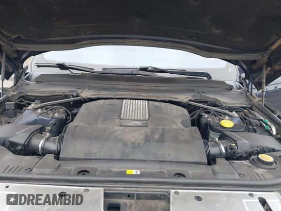2015 Land Rover Range Rover Autobiography with VIN SALGV2TF1FA198949, listed as a IAAI auction lot 42110536 with 134,560 mi miles and . Bid and sale history available at DreamBid. Image 10.