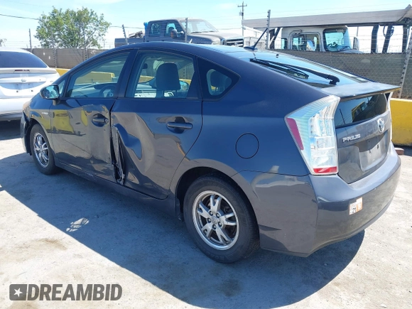 2010 Toyota Prius II z VIN JTDKN3DU0A5204018, wystawiony jako IAAI lot #42225375 z przebiegiem 127 101 mil mil oraz . Historia ofert i sprzedaży dostępna na DreamBid. Obrazek 3.