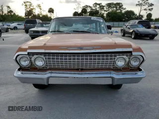 1963 Chevrolet Impala с VIN 31869K184182, выставлен на аукционе Copart как лот 54538265 с пробегом Не указан миль и На запчасти • Non repairable. История ставок и продаж доступна на DreamBid. Изображение 5.