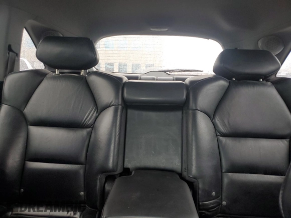 2009 Acura MDX Tech Pkg with VIN 2HNYD28649H531698, listed as a Copart auction lot 53667655 with 185,772 mi miles and Salvage Title. Bid and sale history available at carsss.com. Image 10.