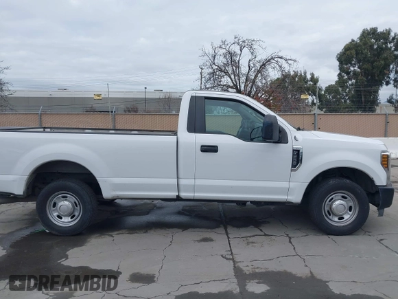 2019 Ford Super Duty F-250 SRW XL with VIN 1FTBF2A65KEC88948, listed as a IAAI auction lot 41273042 with 148,467 mi miles. Bid and sale history available at carsss.com. Image 13.
