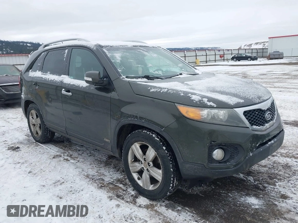 2012 Kia Sorento EX with VIN 5XYKUDA2XCG200628, listed as a IAAI auction lot 41495625 with 207,229 mi miles. Bid and sale history available at carsss.com. Image 1.