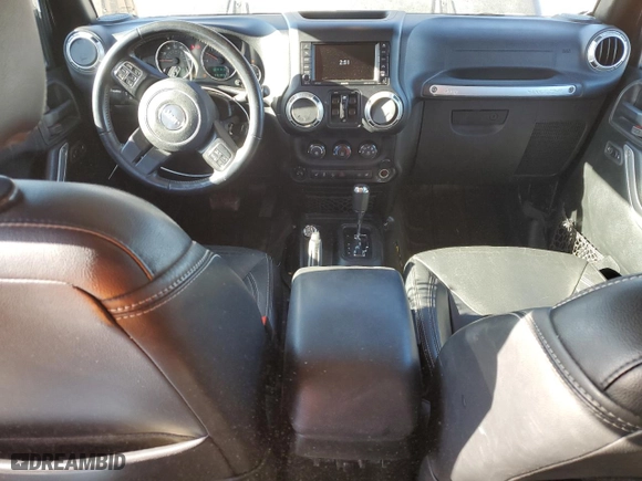 2018 Jeep Wrangler JK Unlimited Rubicon Recon with VIN 1C4BJWFG5JL811807, listed as a Copart auction lot 82404274 with 76,050 mi miles and Salvage Title. Bid and sale history available at carsss.com. Image 8.