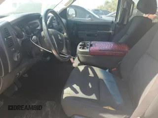2013 Chevrolet Silverado 1500 LT with VIN 3GCPCSE04DG203551, listed as a Copart auction lot 80787474 with 211,558 mi miles and Salvage Title. Bid and sale history available at DreamBid. Image 7.