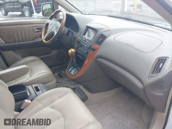 2002 Lexus RX 300 with VIN JTJHF10UX20283551, listed as a IAAI auction lot 42670060 with 259,898 mi miles and . Bid and sale history available at DreamBid. Image 5.