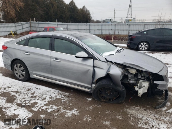 2015 Hyundai Sonata Limited z VIN 5NPE34AB5FH095932, wystawiony jako Copart lot #61799995 z przebiegiem 270 615 mil mil oraz Szkoda całkowita • Salvage title. Historia ofert i sprzedaży dostępna na DreamBid. Obrazek 4.