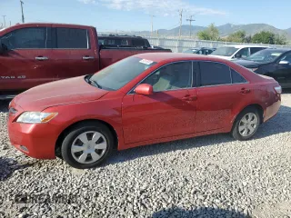 2008 Toyota Camry LE z VIN 4T4BE46K28R044503, wystawiony jako Copart lot #59819685 z przebiegiem 166 701 mil mil oraz Czysty tytuł • Clean title. Historia ofert i sprzedaży dostępna na DreamBid. Obrazek 1.