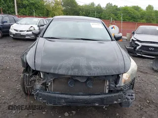 2010 Honda Accord EX-L z VIN 1HGCP3F82AA021632, wystawiony jako IAAI lot #42352213 z przebiegiem 191 450 mil mil oraz . Historia ofert i sprzedaży dostępna na DreamBid. Obrazek 12.