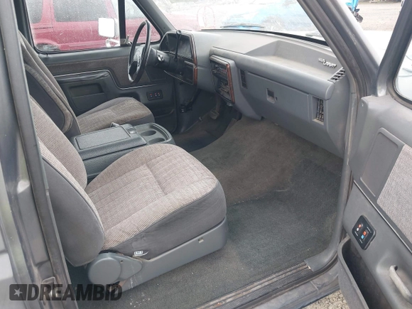 1991 Ford F-150 with VIN 1FTEX15NXMKB22211, listed as a IAAI auction lot 41993349 with 89,737 mi miles. Bid and sale history available at carsss.com. Image 5.