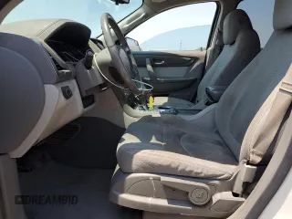 2014 GMC Acadia SLE with VIN 1GKKRNEDXEJ287389, listed as a Copart auction lot 64333645 with 163,572 mi miles and Salvage title. Bid and sale history available at DreamBid. Image 7.