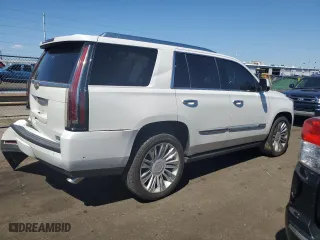 2017 Cadillac Escalade Platinum with VIN 1GYS4DKJ9HR394870, listed as a Copart auction lot 68375304 with 108,762 mi miles and Salvage Title. Bid and sale history available at carsss.com. Image 3.